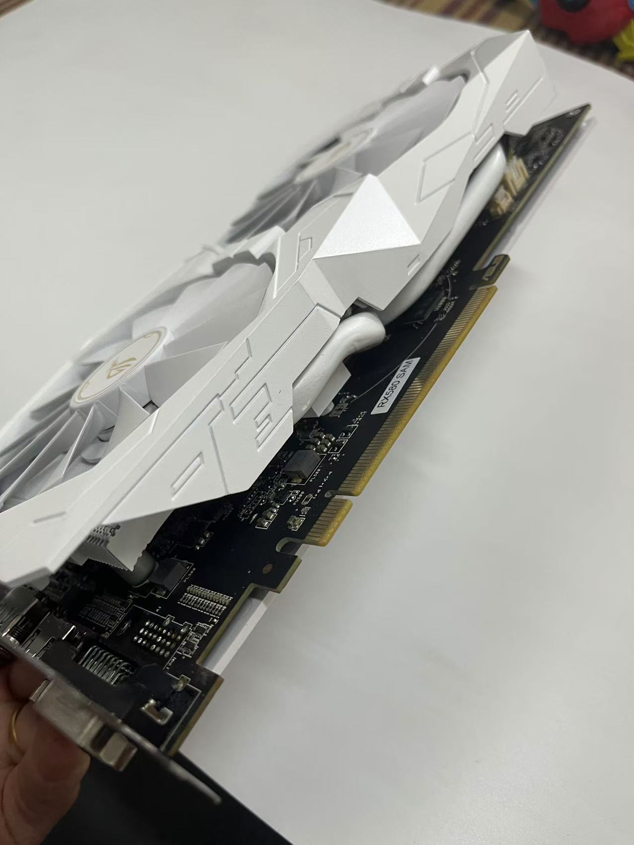 Actualizar tarjeta gráfica Rx5 - Rx 580 8Gb 2048Sp Gpu reseña y precio